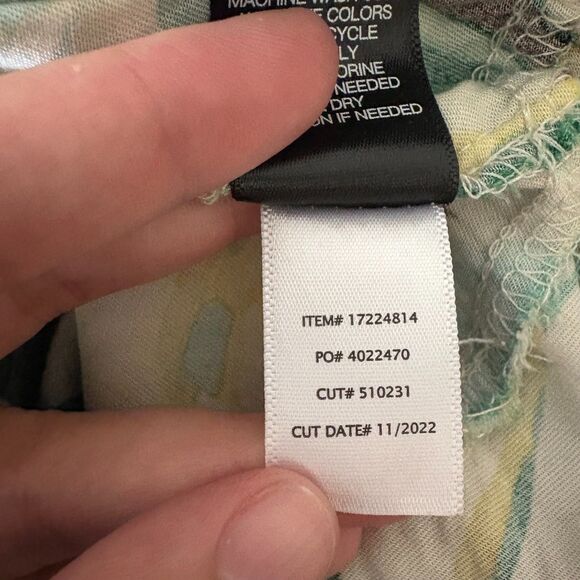 Torrid Challis Tie Front‎ Romper Painted Tropical Green Palm Leaf Plus Size 1X - Picture 7 of 7